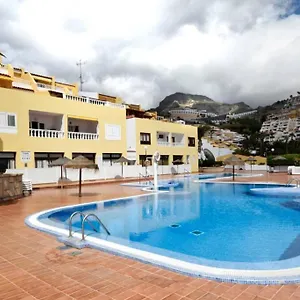 https://beach-adeje-apartment.in-canary-islands.com